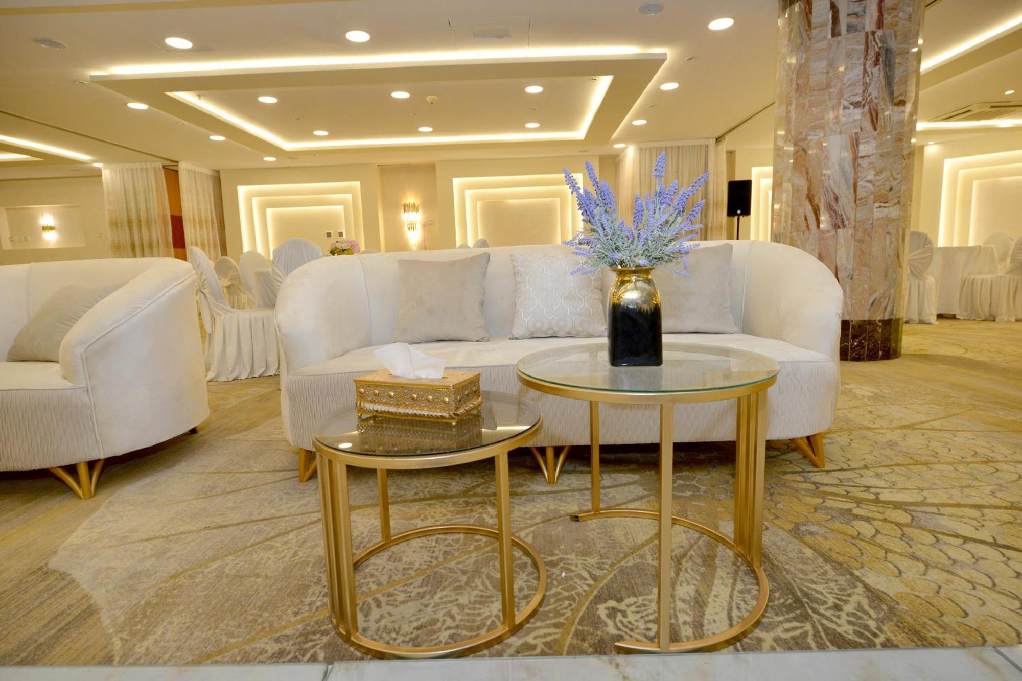 Warwick Al Dabab Riade Exterior foto